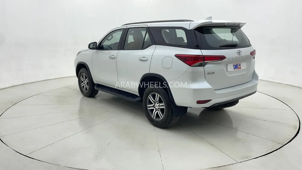 Toyota Fortuner 2024 for Sale in Dubai Image-5