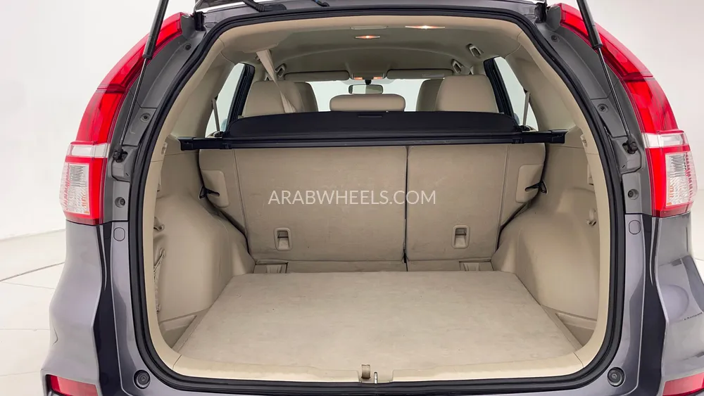 Honda CR-V 2016 for Sale in Dubai Image-24