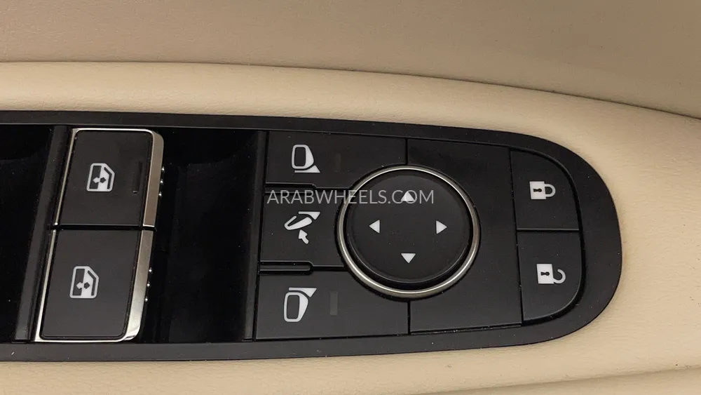 إنفينيتي QX60 2023 for Sale in دبي Image-45