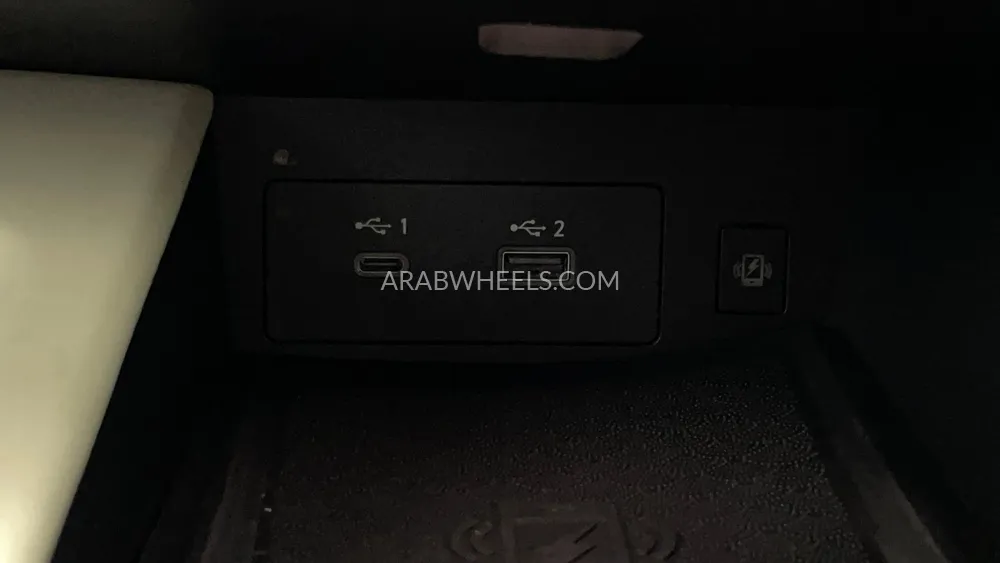 إنفينيتي QX60 2023 for Sale in دبي Image-61