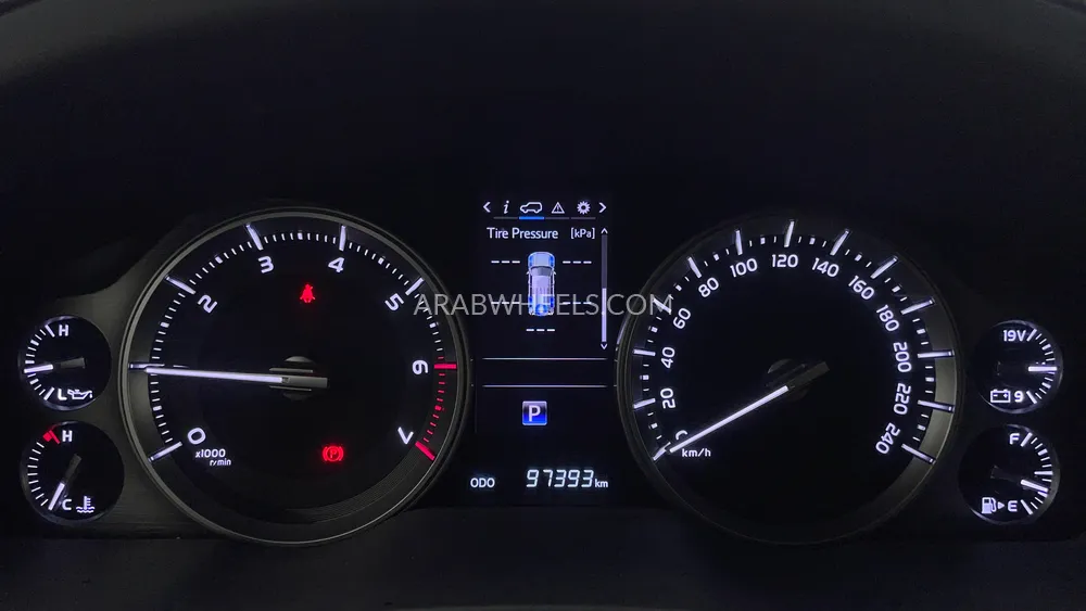 تويوتا لاند كروزر 2021 for Sale in دبي Image-13