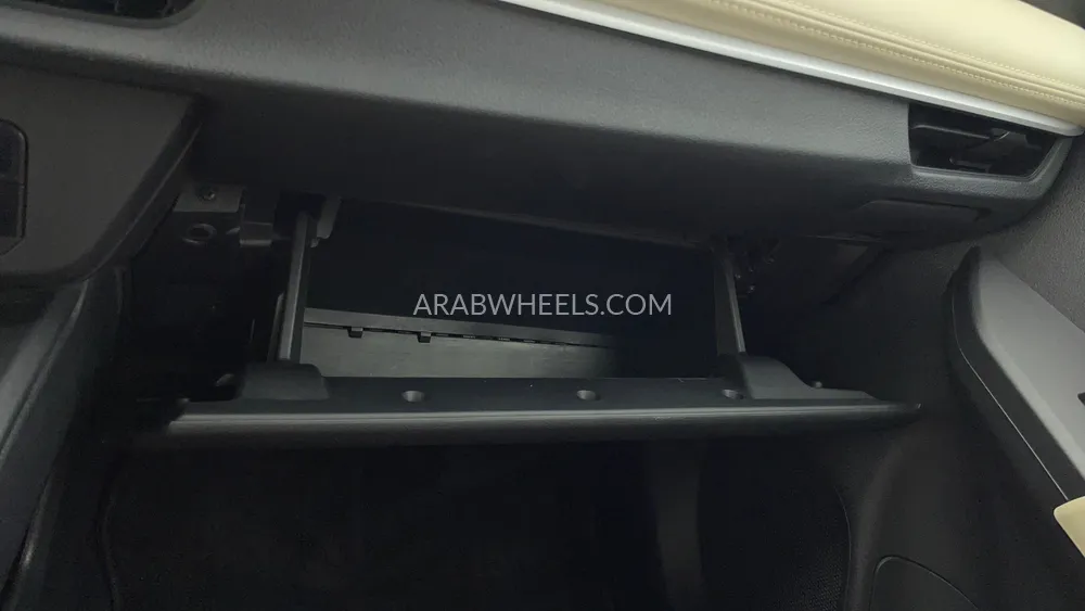 Toyota Yaris 2024 for Sale in Dubai Image-28