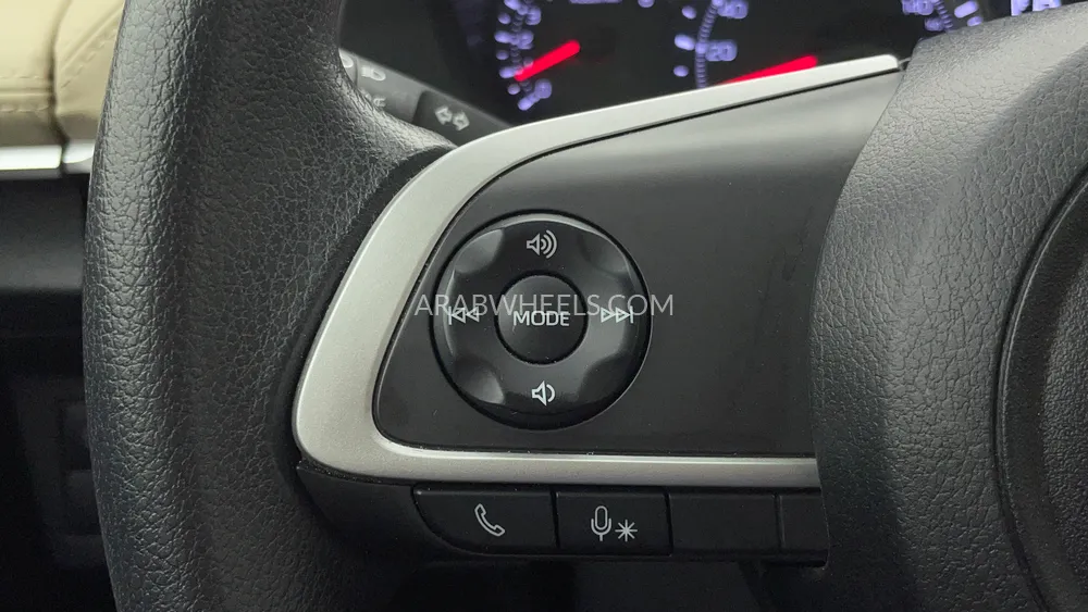 Toyota Yaris 2024 for Sale in Dubai Image-36