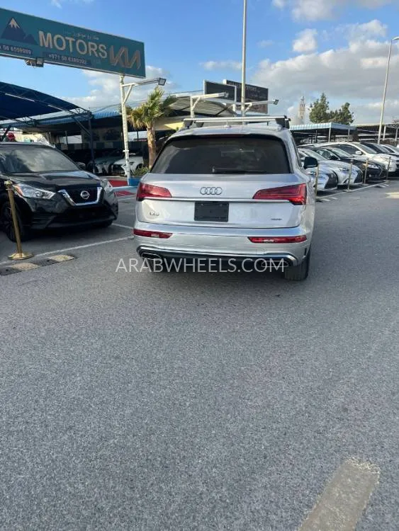 Audi Q5 2023 for Sale in Ajman Image-9