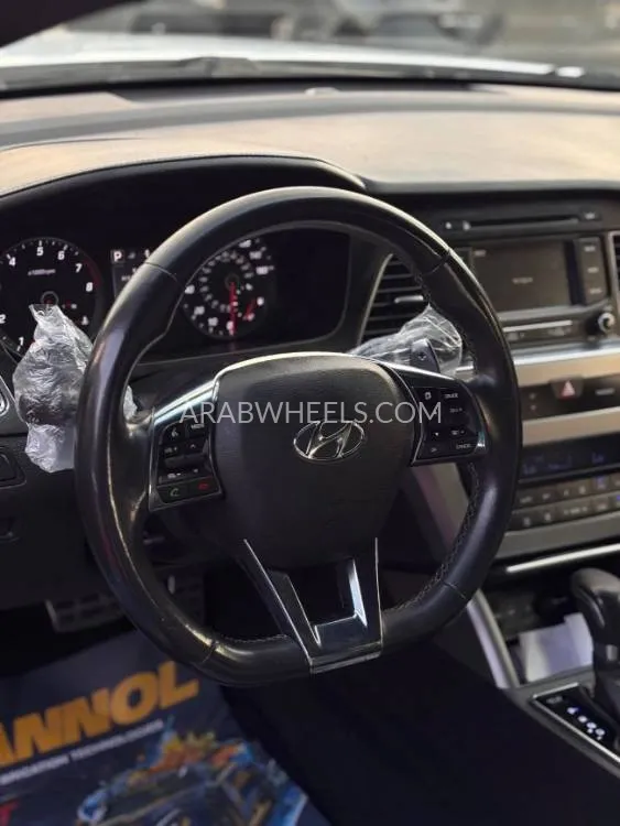 Hyundai Sonata 2015 for Sale in Ajman Image-3
