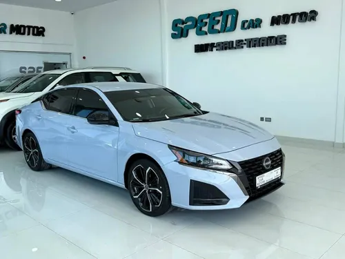 Nissan Altima SR 2023