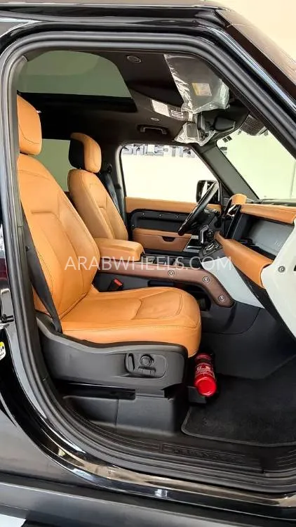 Land Rover Defender 2024 for Sale in Abu Dhabi Image-5