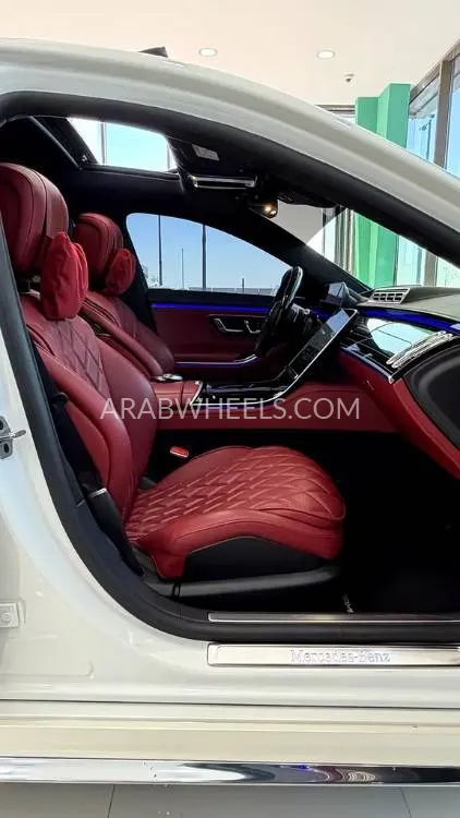 Mercedes Benz S Class 2023 for Sale in Abu Dhabi Image-14
