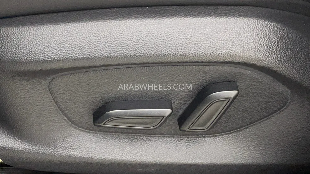 إم جي وان 2024 for Sale in دبي Image-24