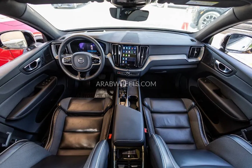 Volvo XC60 2023 for Sale in Dubai Image-15
