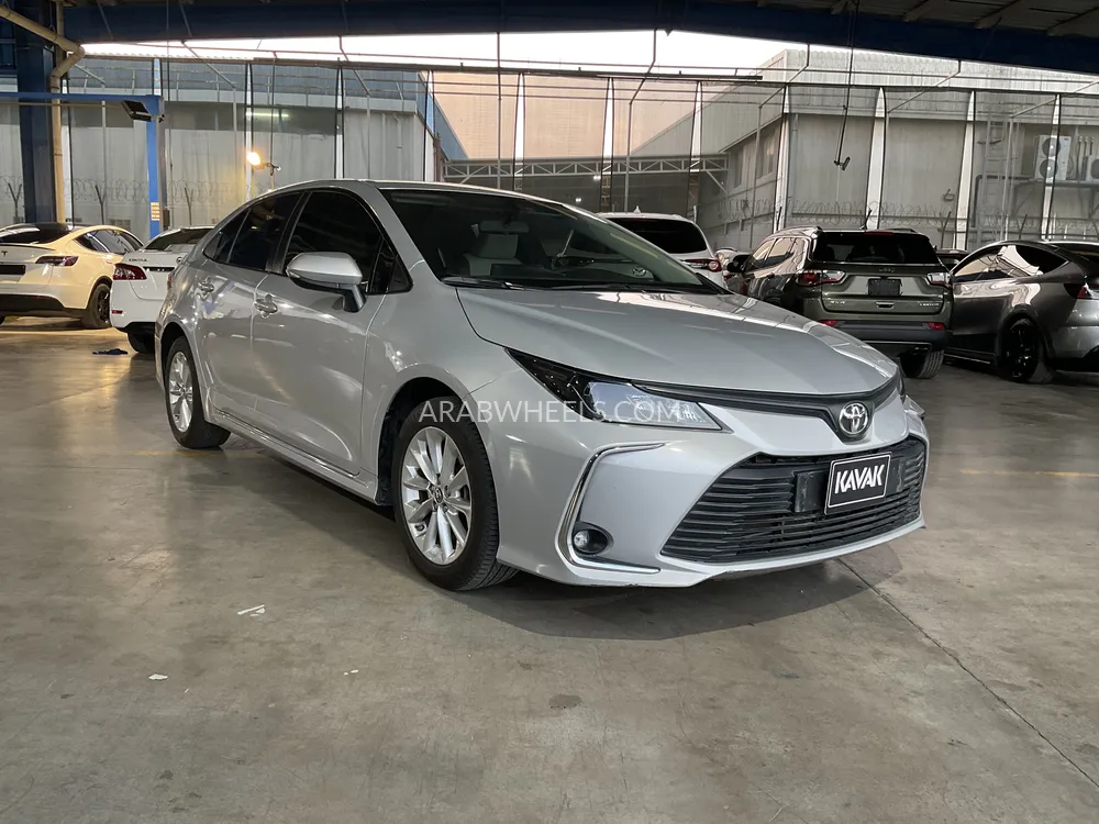 Toyota Corolla 2022 for Sale in Sharjah Image-3