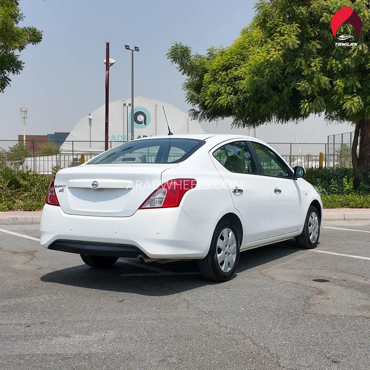 Nissan Sunny 2023 for Sale in Dubai Image-2