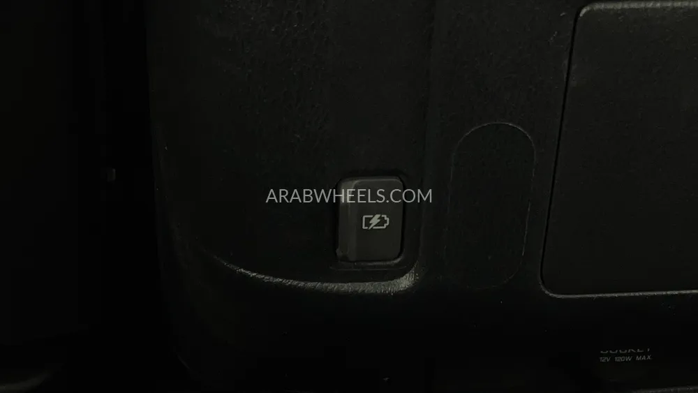 Nissan Patrol 2023 for Sale in Dubai Image-69