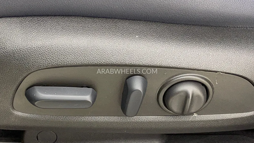 Chevrolet Blazer 2023 for Sale in Dubai Image-24