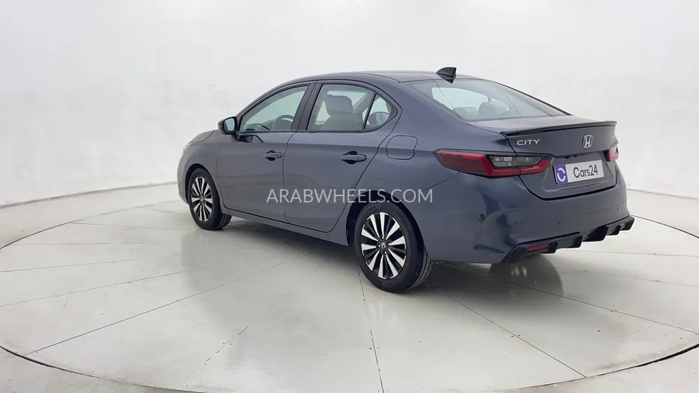 Honda City 2024 for Sale in Dubai Image-5