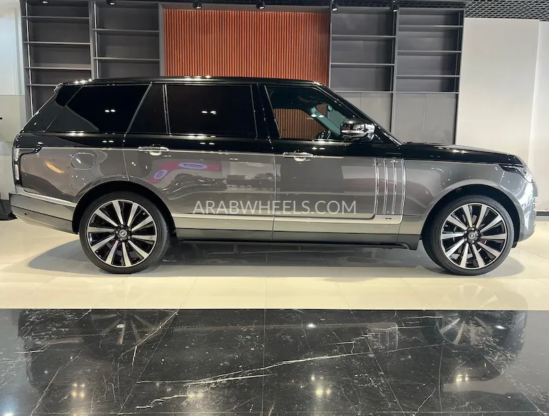 Land Rover Range Rover 2022 for Sale in Dubai Image-3