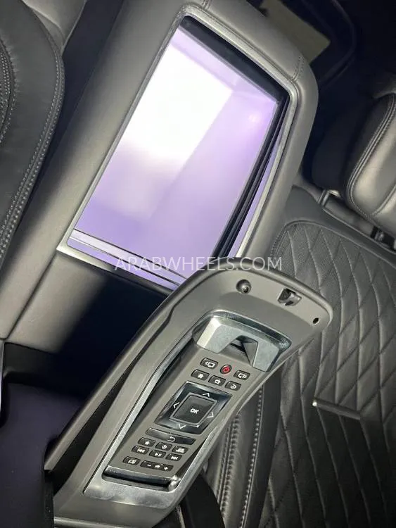 Land Rover Range Rover 2022 for Sale in Dubai Image-6