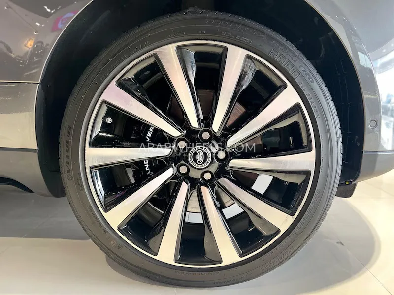 Land Rover Range Rover 2022 for Sale in Dubai Image-13