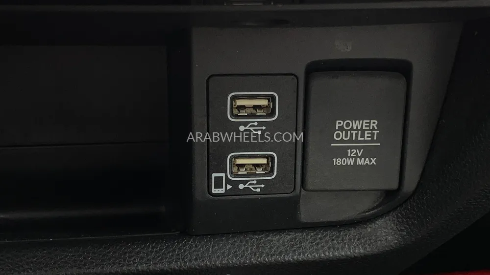 Honda City 2024 for Sale in Dubai Image-45