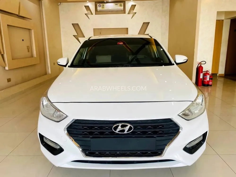 Hyundai Accent 2019 for Sale in Sharjah Image-3