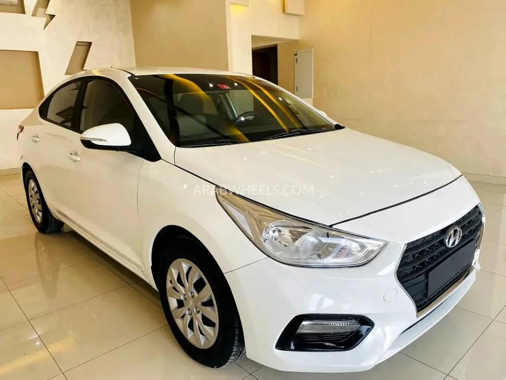 Hyundai Accent 2019 for Sale in Sharjah Image-5
