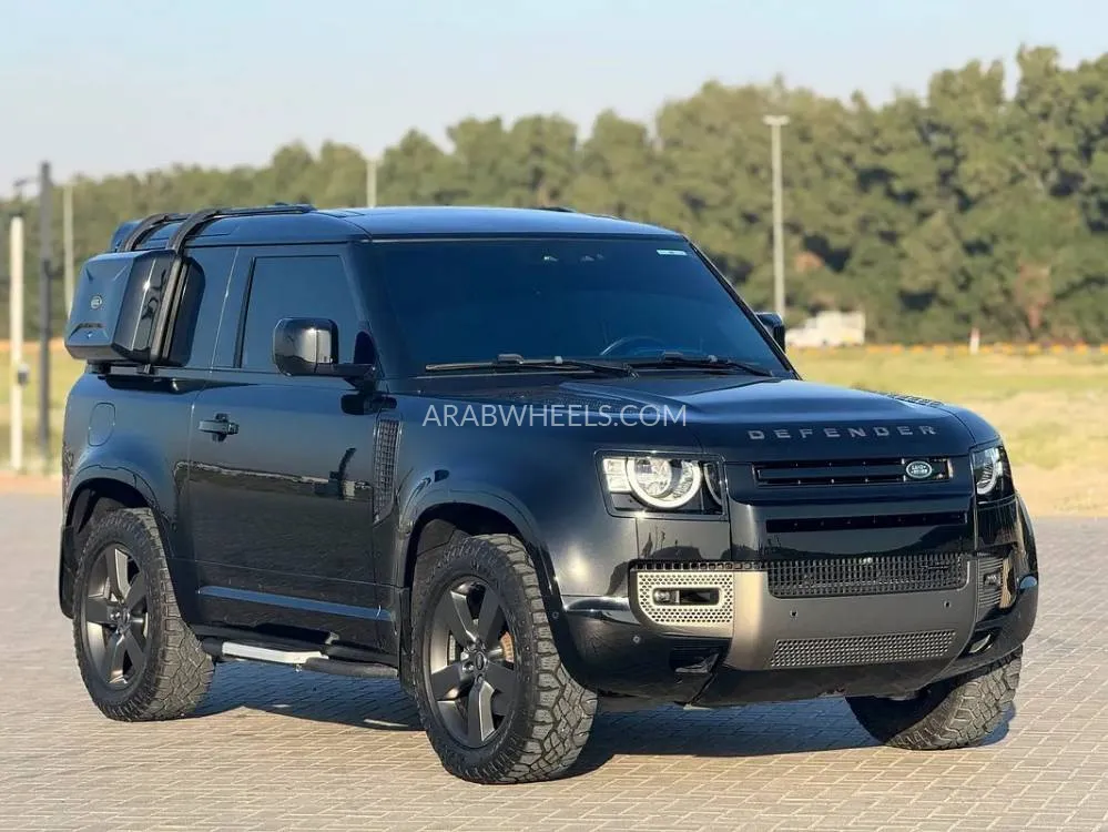 لاند روفر ديفندر 2023 for Sale in الشارقة Image-8