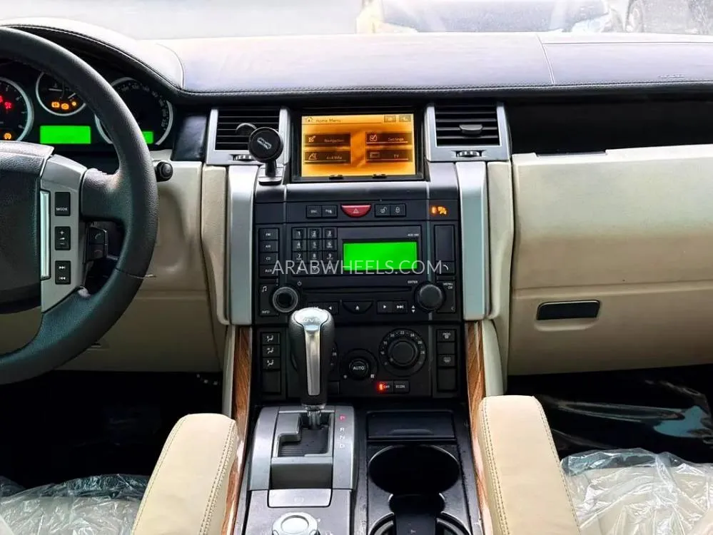 Land Rover Range Rover 2009 for Sale in Dubai Image-5