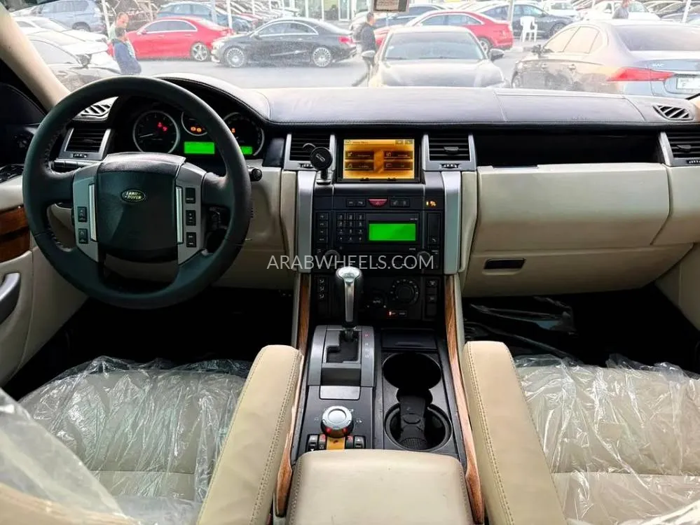 Land Rover Range Rover 2009 for Sale in Dubai Image-9