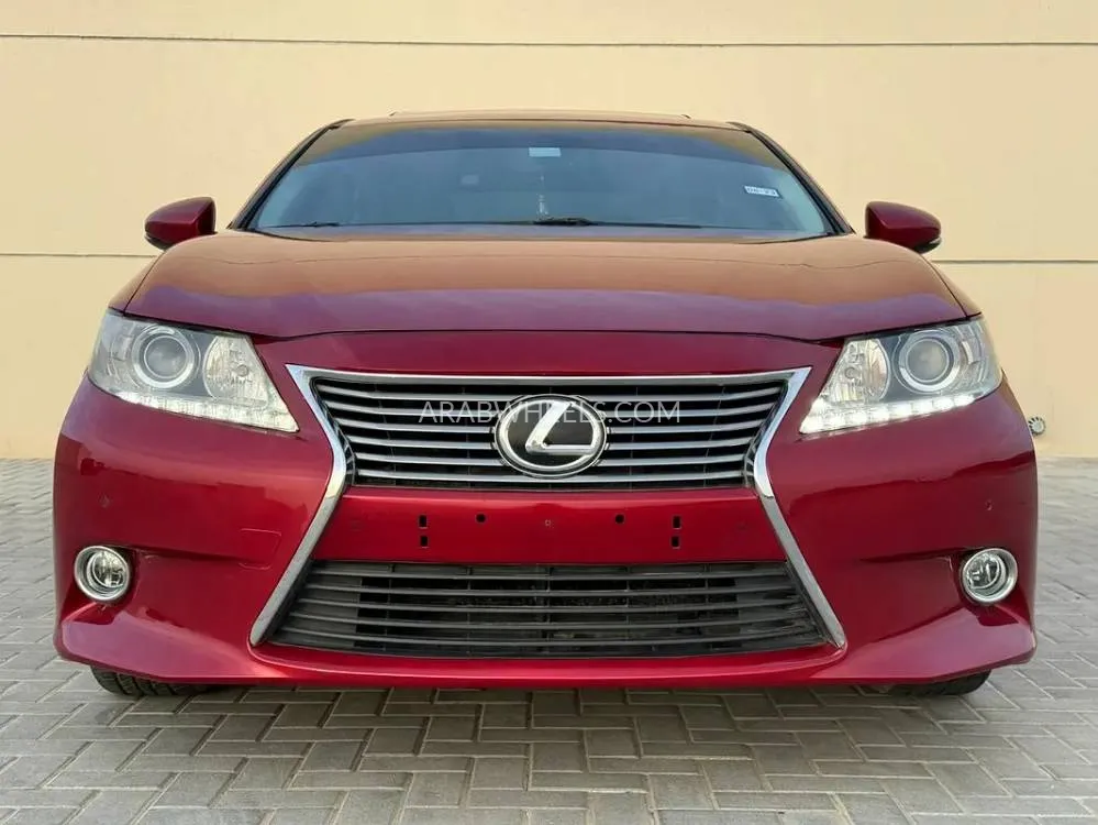 لكزس ES 2015 for Sale in دبي Image-2