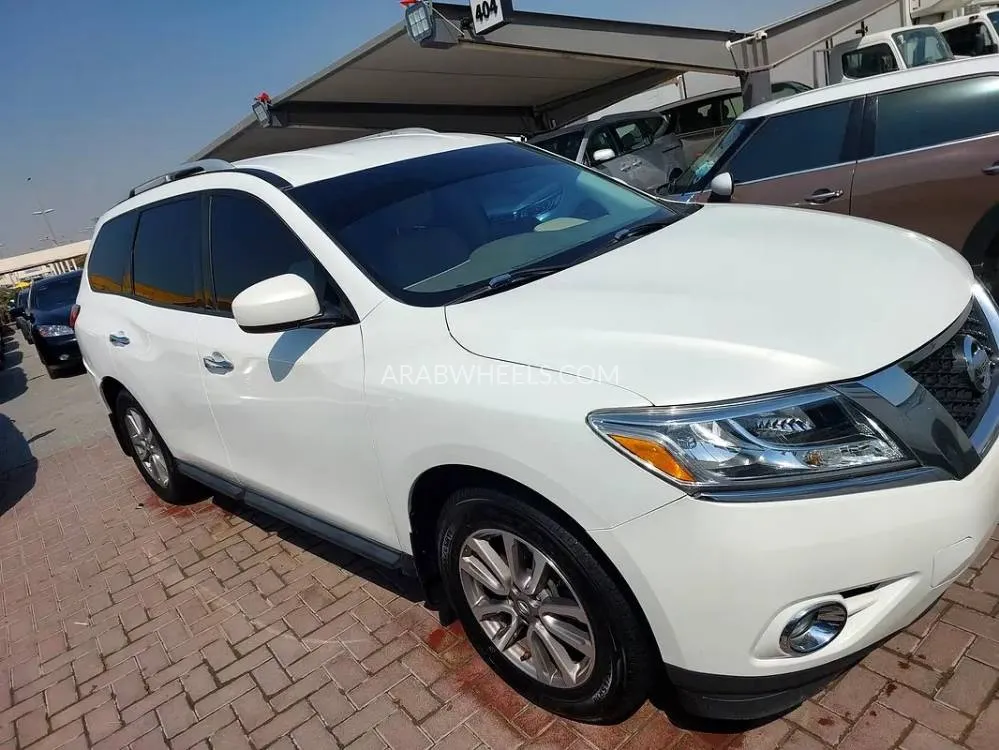 Nissan Pathfinder 2014 for Sale in Sharjah Image-14