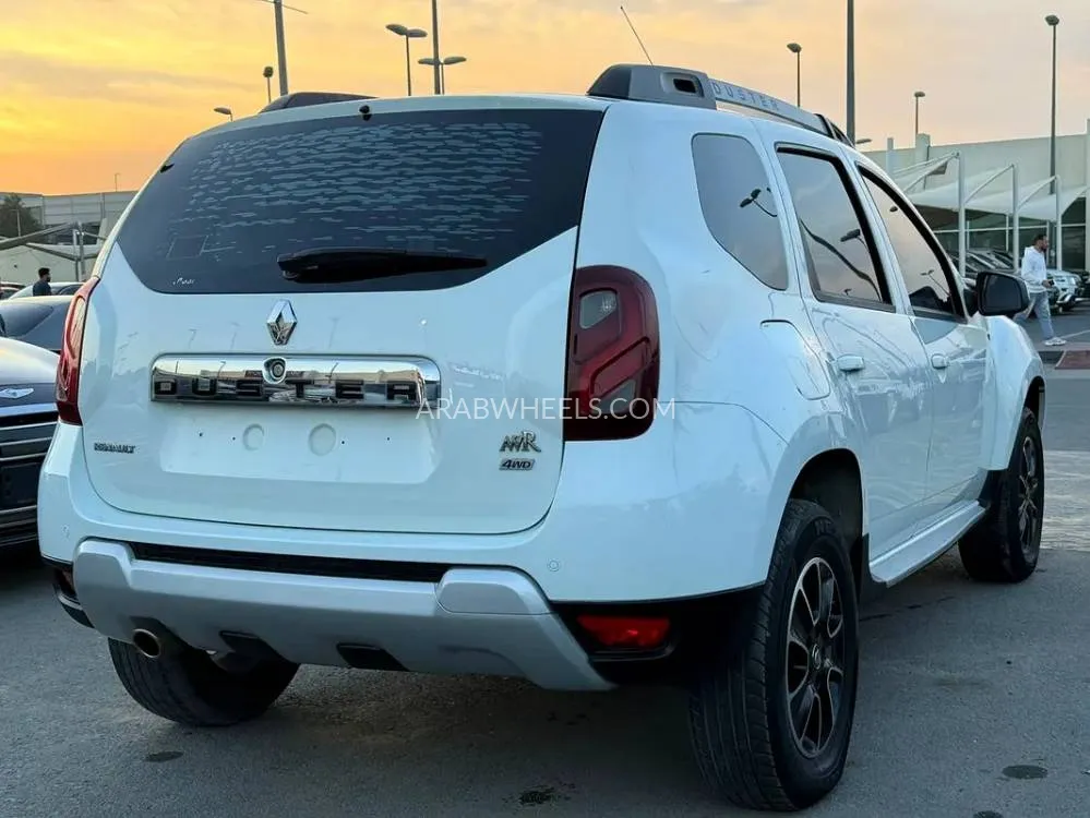Renault Duster 2018 for Sale in Dubai Image-12