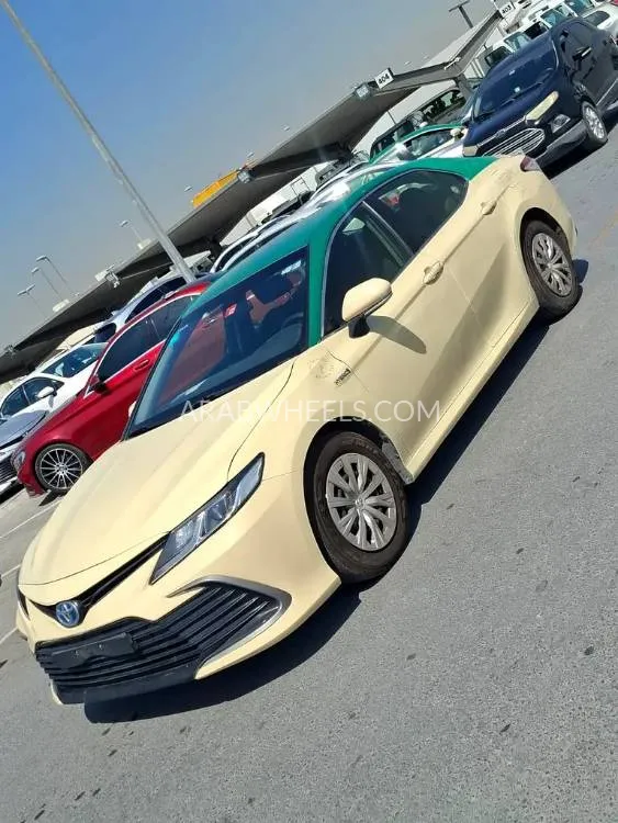 Toyota Camry 2022 for Sale in Sharjah Image-4
