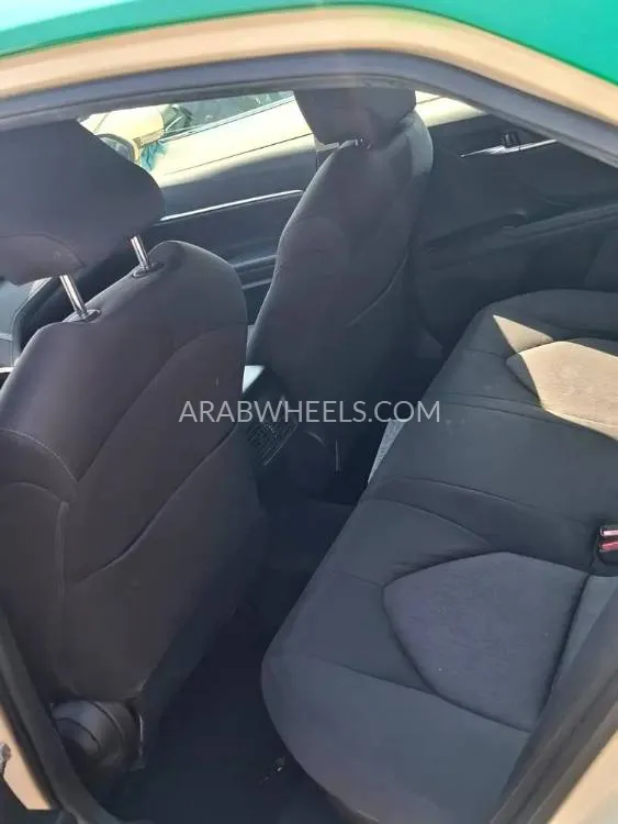 Toyota Camry 2022 for Sale in Sharjah Image-9