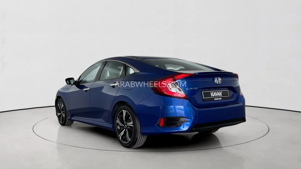 Honda Civic 2019 for Sale in Sharjah Image-4