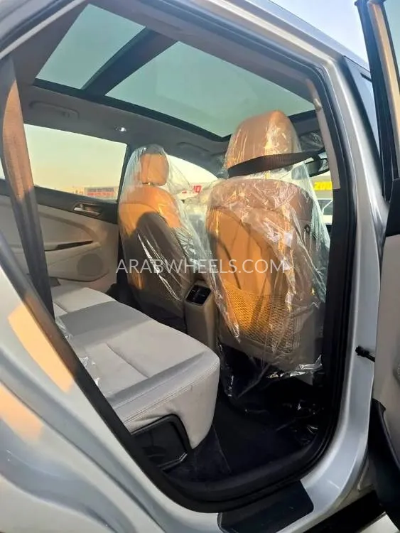 Hyundai Tucson 2018 for Sale in Ajman Image-7