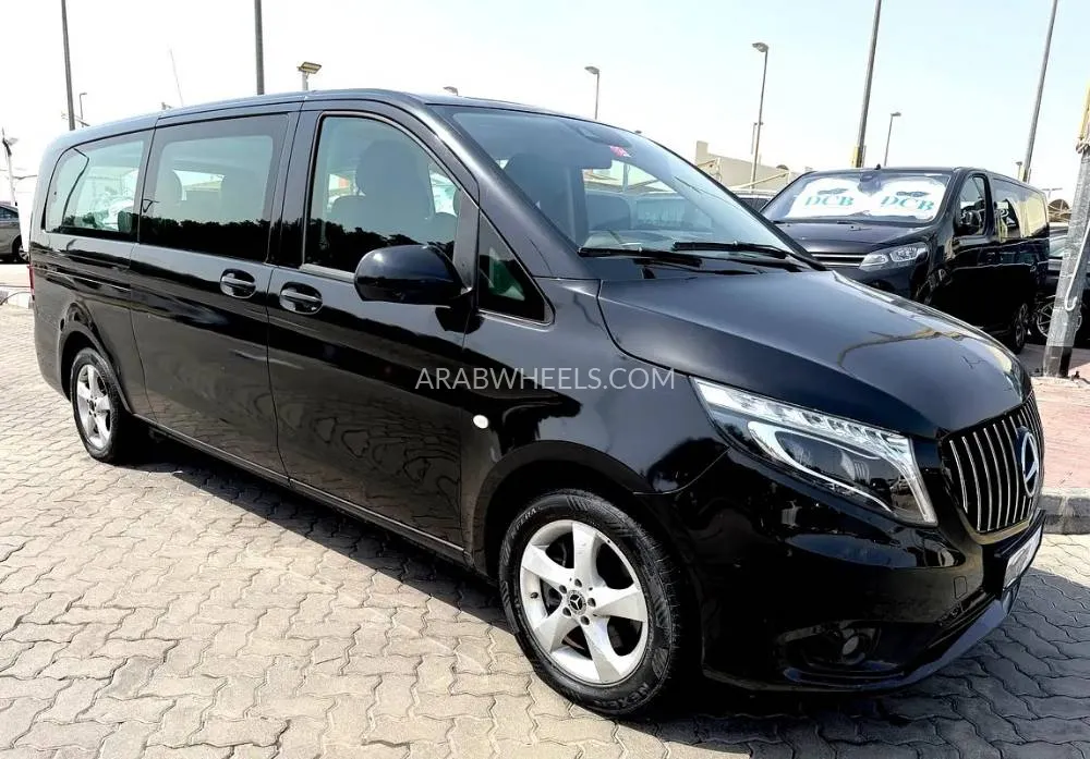 مرسيدس بنز فيتو 2020 for Sale in الشارقة Image-3