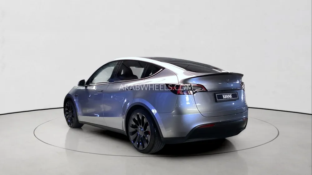 Tesla Model Y 2023 for Sale in Sharjah Image-6