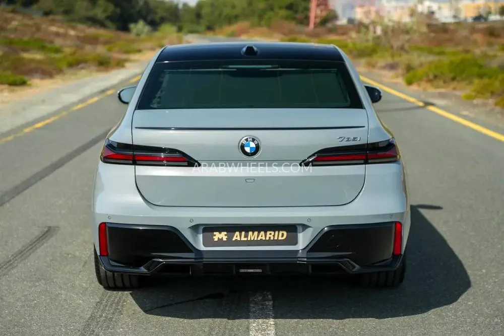 BMW 7 series 2026 for Sale in Sharjah Image-19