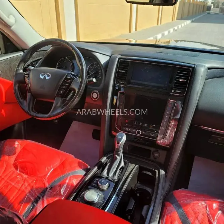 Infiniti QX80 2020 for Sale in Sharjah Image-4