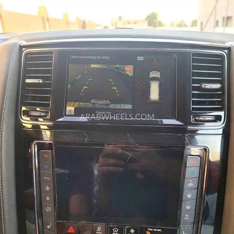 Infiniti QX80 2020 for Sale in Sharjah Image-7