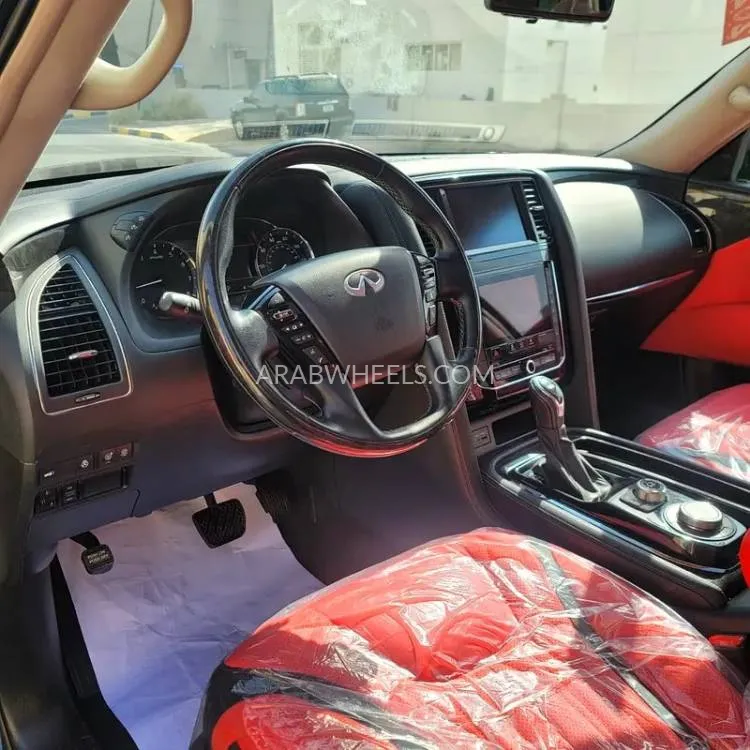 Infiniti QX80 2020 for Sale in Sharjah Image-11