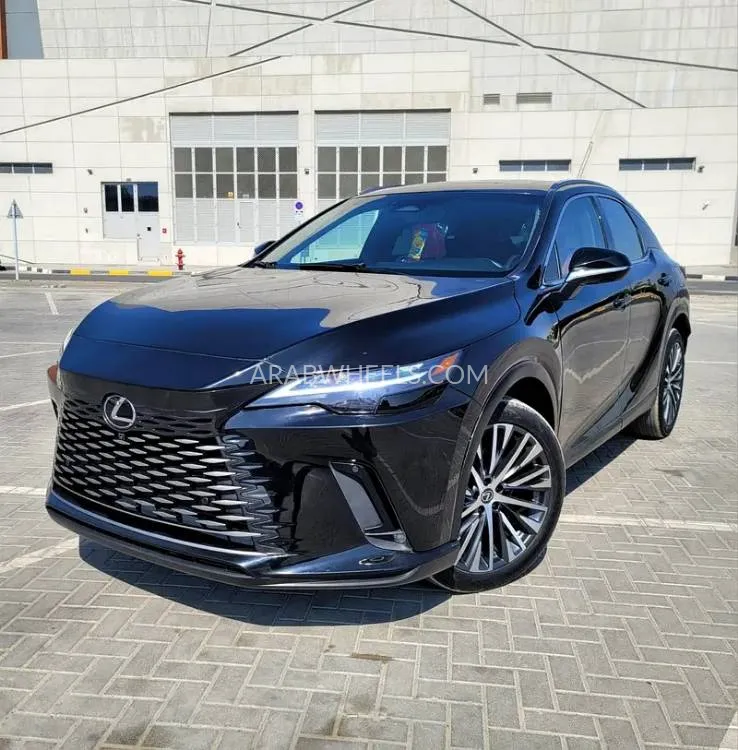 Lexus RX 2023 for Sale in Sharjah Image-2