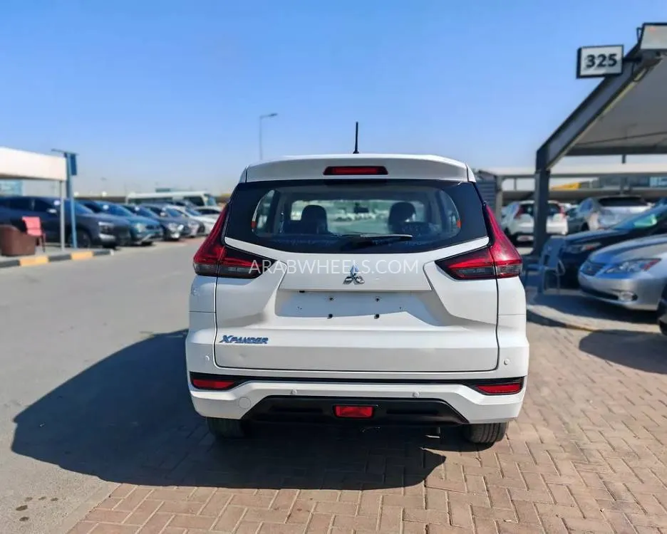 Mitsubishi Xpander 2022 for Sale in Sharjah Image-10