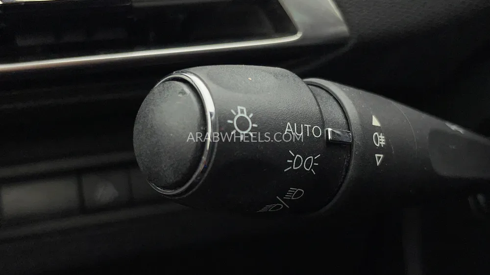 Peugeot 3008 2023 for Sale in Dubai Image-39