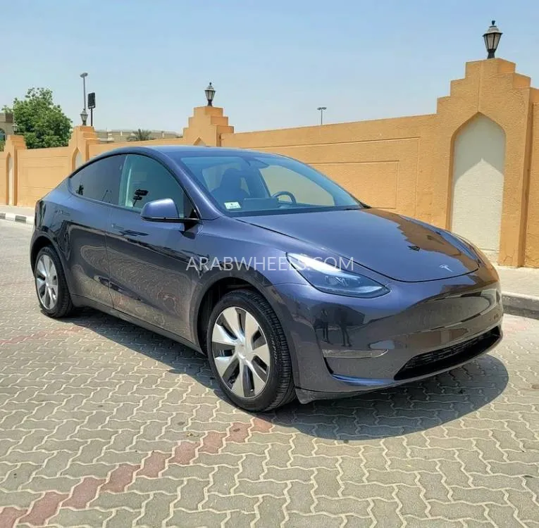 Tesla Model Y 2024 for Sale in Sharjah Image-6