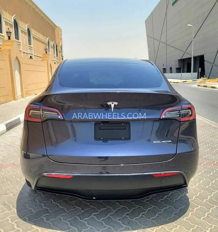 Tesla Model Y 2024 for Sale in Sharjah Image-7