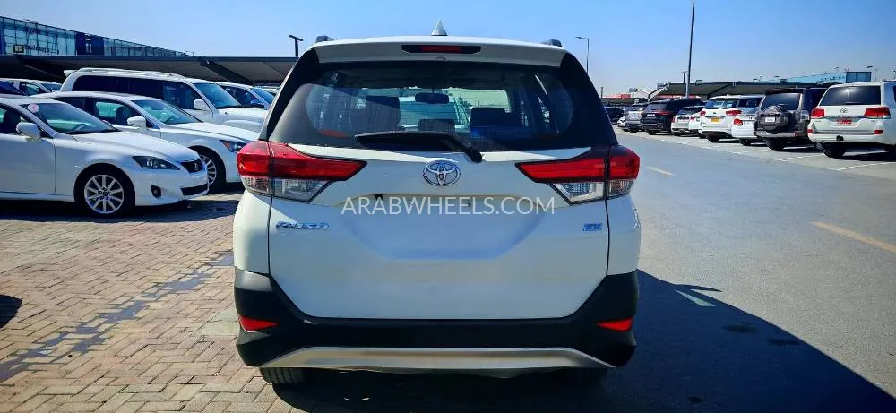 Toyota Rush 2021 for Sale in Sharjah Image-10