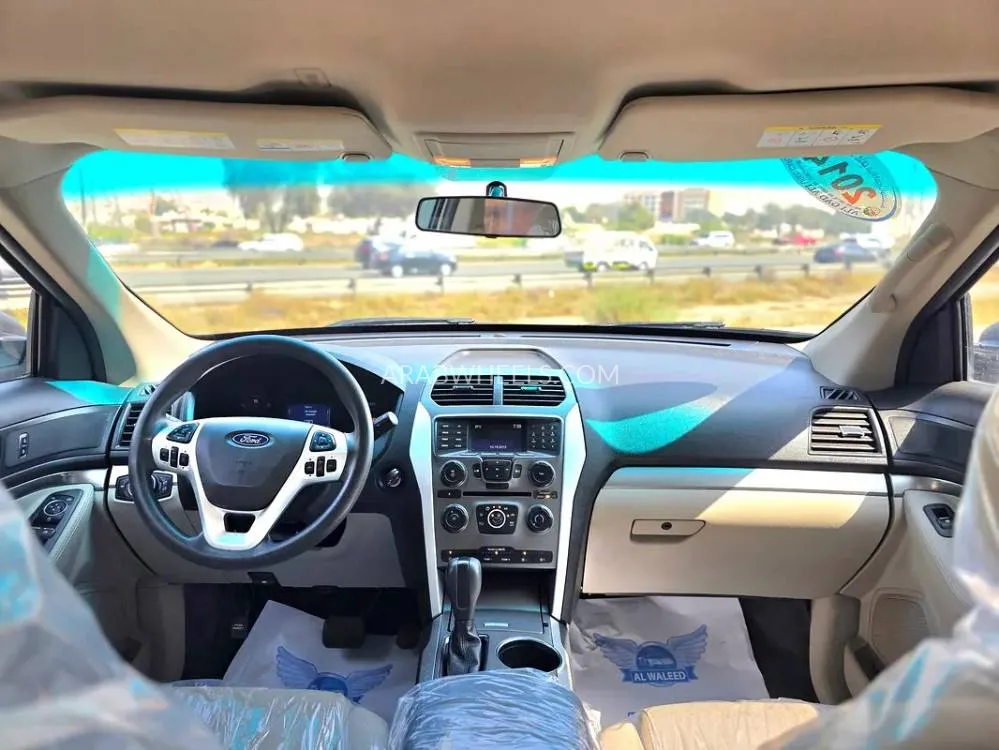 Ford Explorer 2014 for Sale in Sharjah Image-12
