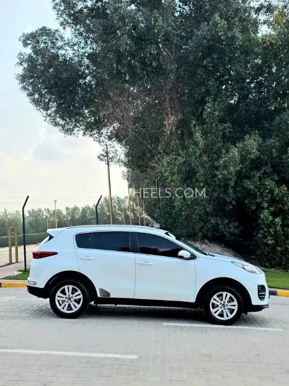 Kia Sportage 2019 for Sale in Sharjah Image-7