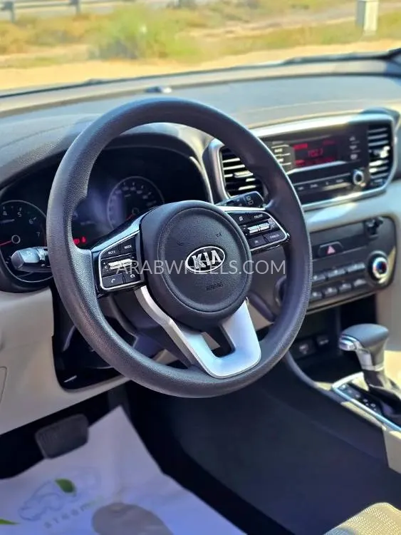 Kia Sportage 2021 for Sale in Sharjah Image-5